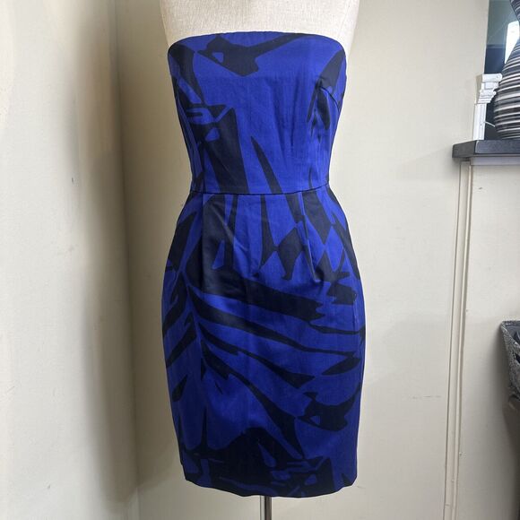 EXPRESS Design Studio Halter Strapless Blue Black Mini Dress Size 4 EUC - Picture 1 of 9